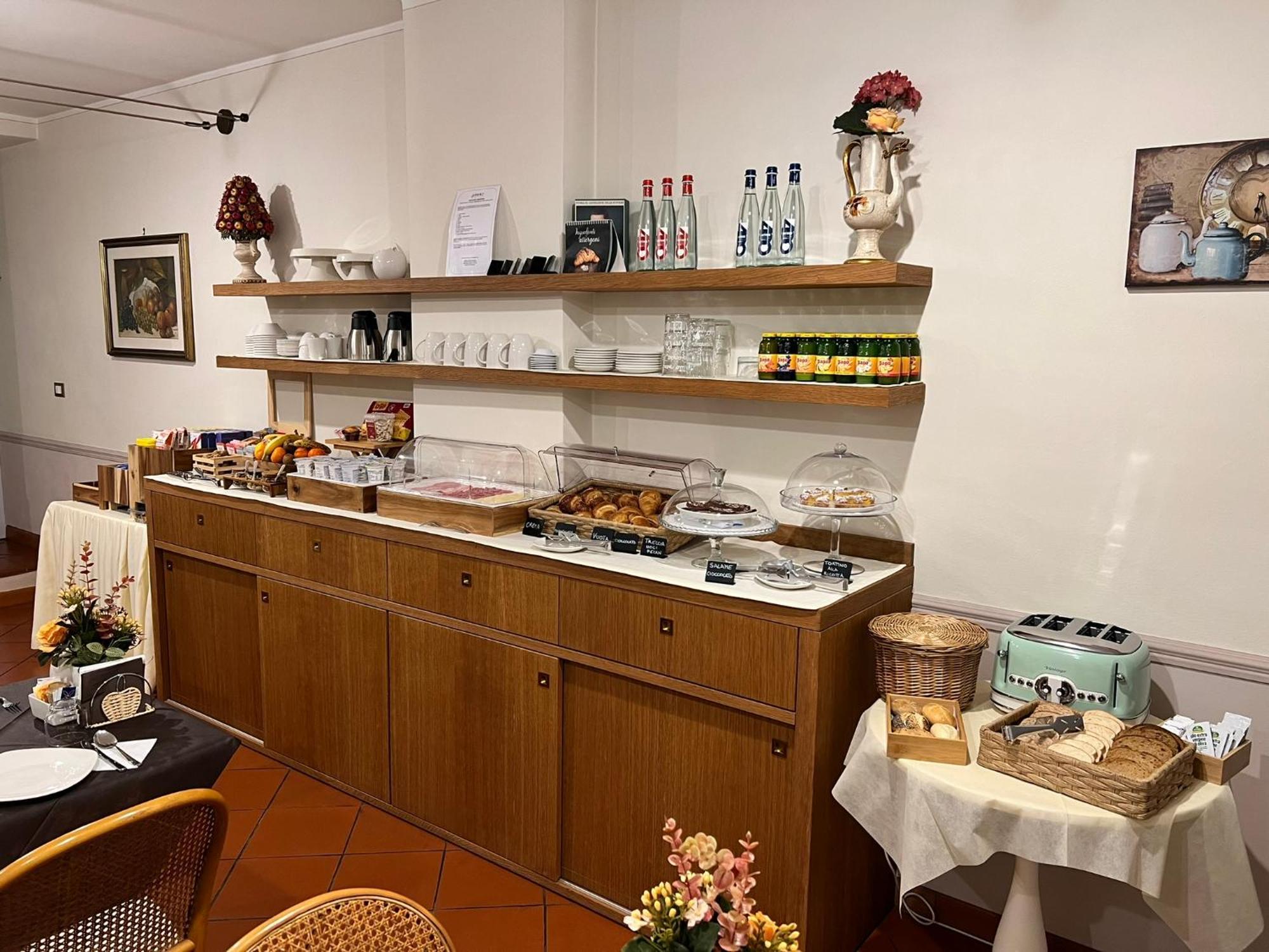 B&B Corte Delle Rose Castiglione Delle Stiviere Exterior foto